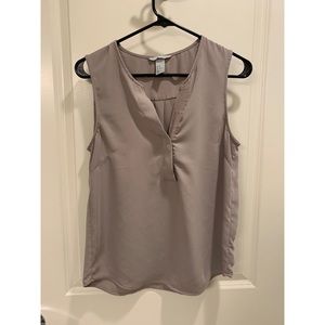 Gray H&M tank top